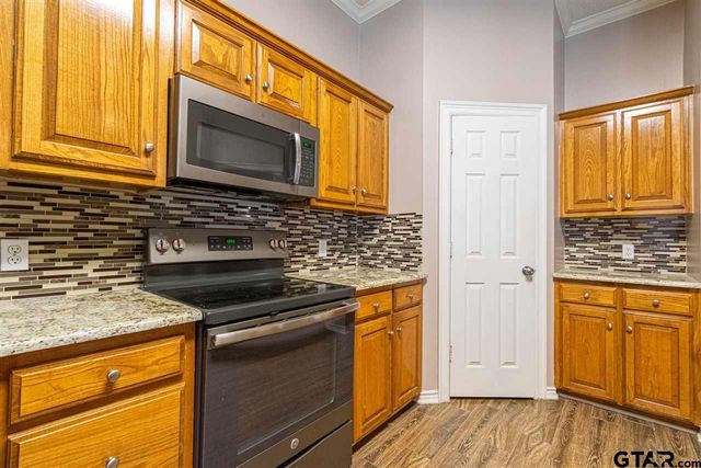 16801 Lafayette, Tyler, TX 75703