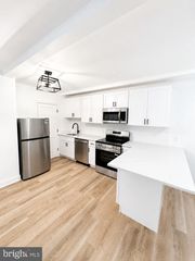 4930 W CHESTER PIKE #203, Newtown Square, PA 19073