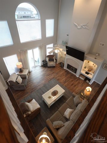 706 Via Deluna Dr, Pensacola Beach, FL 32561