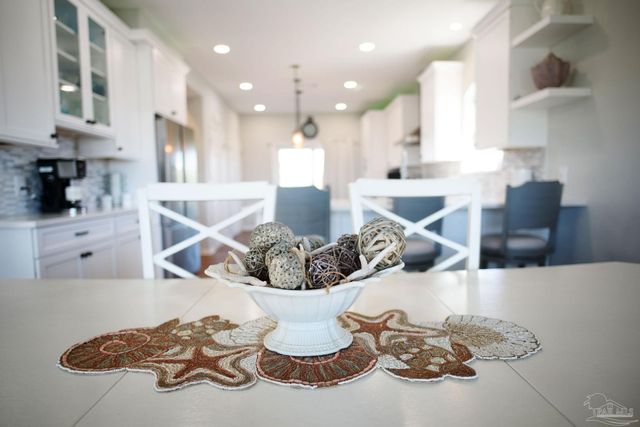 706 Via Deluna Dr, Pensacola Beach, FL 32561