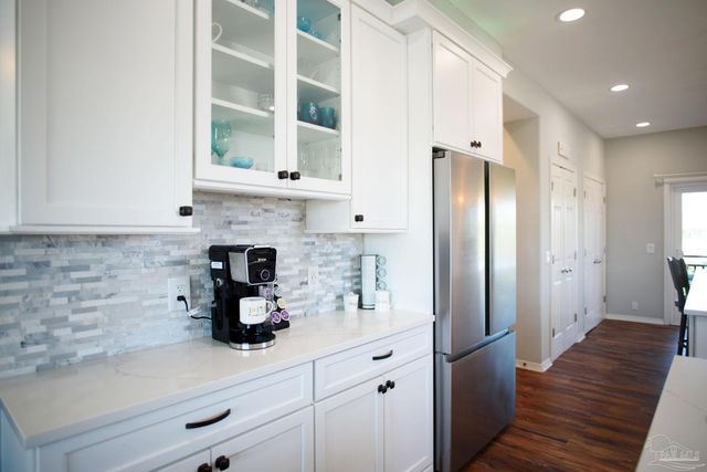 706 Via Deluna Dr, Pensacola Beach, FL 32561