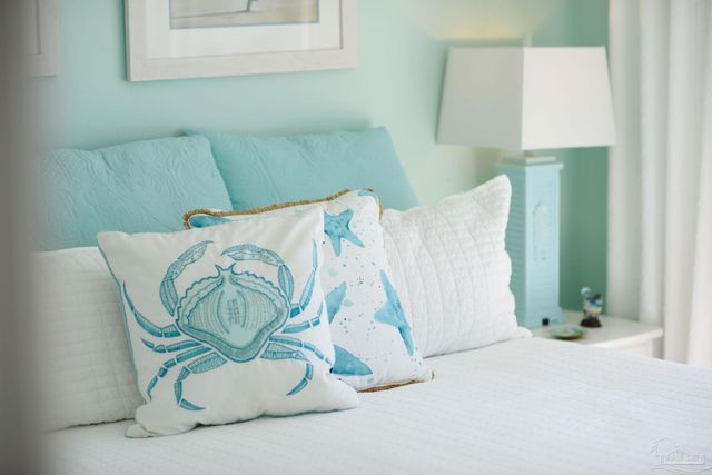 706 Via Deluna Dr, Pensacola Beach, FL 32561