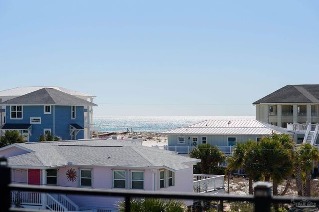 706 Via Deluna Dr, Pensacola Beach, FL 32561