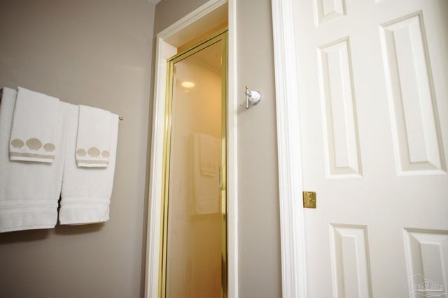 706 Via Deluna Dr, Pensacola Beach, FL 32561