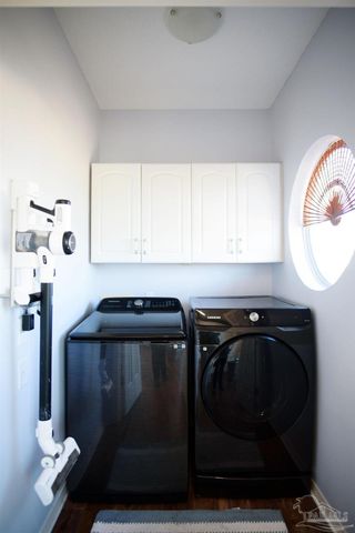 706 Via Deluna Dr, Pensacola Beach, FL 32561