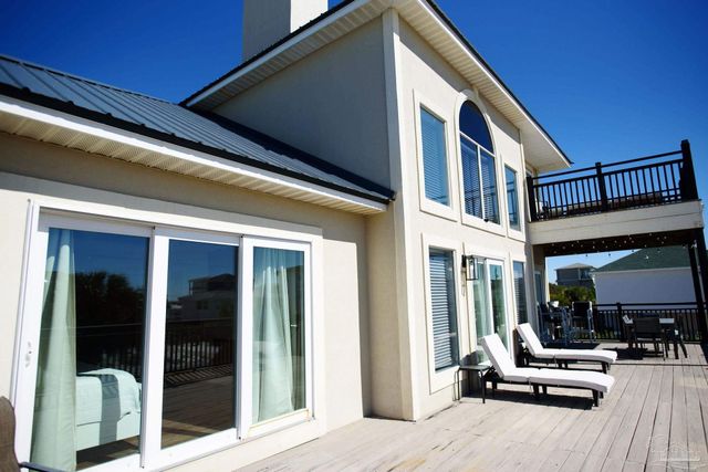 706 Via Deluna Dr, Pensacola Beach, FL 32561