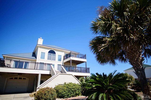 706 Via Deluna Dr, Pensacola Beach, FL 32561