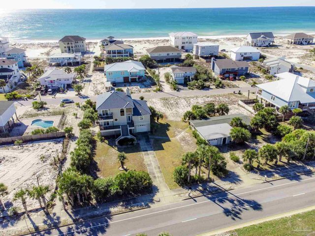 706 Via Deluna Dr, Pensacola Beach, FL 32561