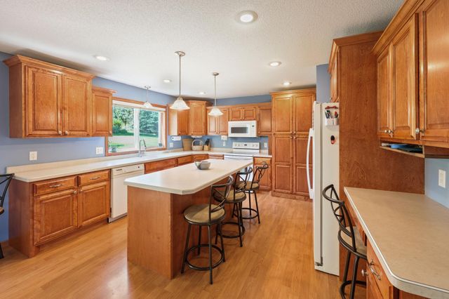 2405 18th Avenue SE, Saint Cloud, MN 56304