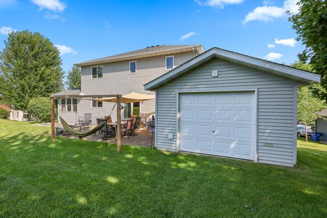2405 18th Avenue SE, Saint Cloud, MN 56304