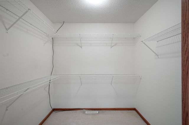 2405 18th Avenue SE, Saint Cloud, MN 56304