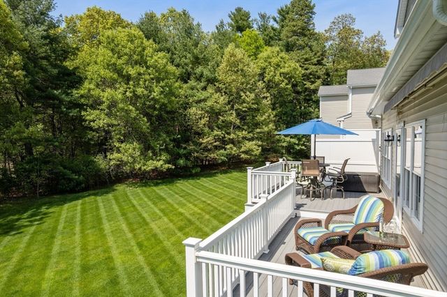 3 Pine Ridge Drive 1, Medway, MA 02053