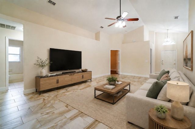 13518 BRIARMOOR COURT, Orlando, FL 32837