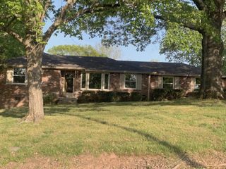 113 Canterbury Rd, Clarksville, TN 37043