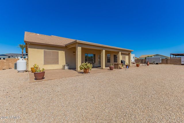 2813 E CEDAR WAXWING Drive, Gilbert, AZ 85298