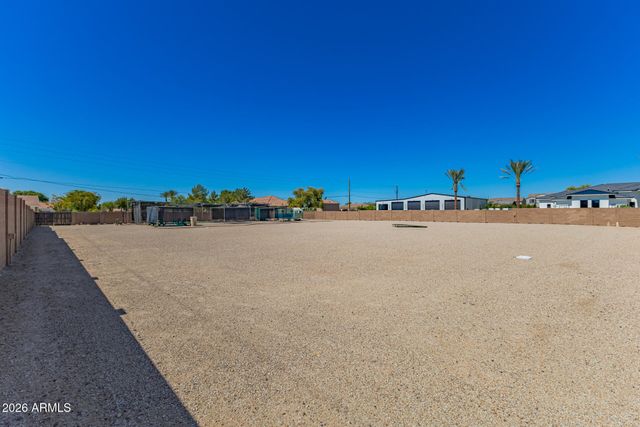 2813 E CEDAR WAXWING Drive, Gilbert, AZ 85298