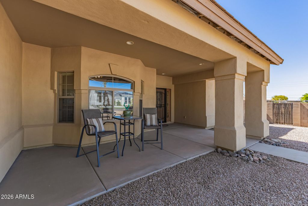 2813 E CEDAR WAXWING Drive, Gilbert, AZ 85298 — photo 4