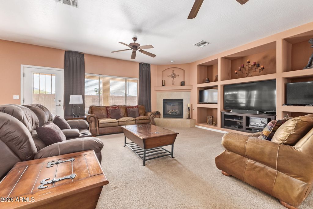 2813 E CEDAR WAXWING Drive, Gilbert, AZ 85298 — photo 5