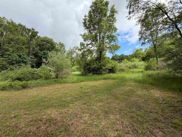 5131 W Washington Road, Lake, MI 48632