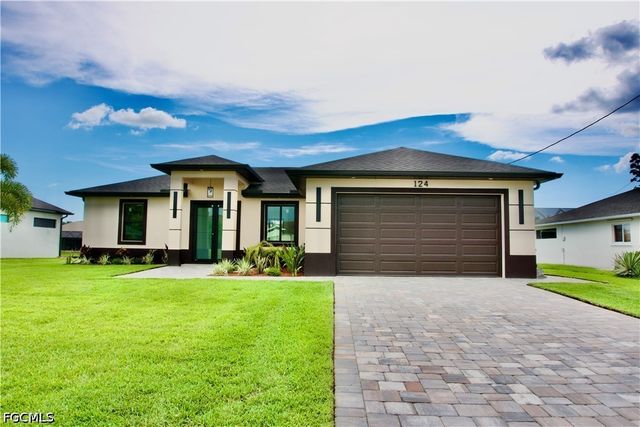124 SE 2nd AVE, Cape Coral, FL 33990