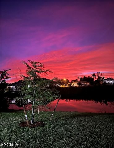 124 SE 2nd AVE, Cape Coral, FL 33990