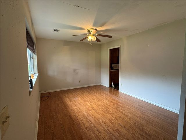 207 W Boles Street, Ola, AR 72853