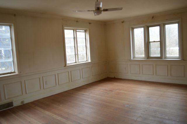 521 W Southern Ave, Bucyrus, OH 44820