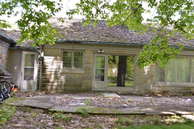 521 W Southern Ave, Bucyrus, OH 44820