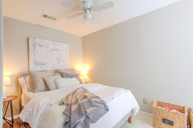 3129 Sondra Drive 302, Fort Worth, TX 76107