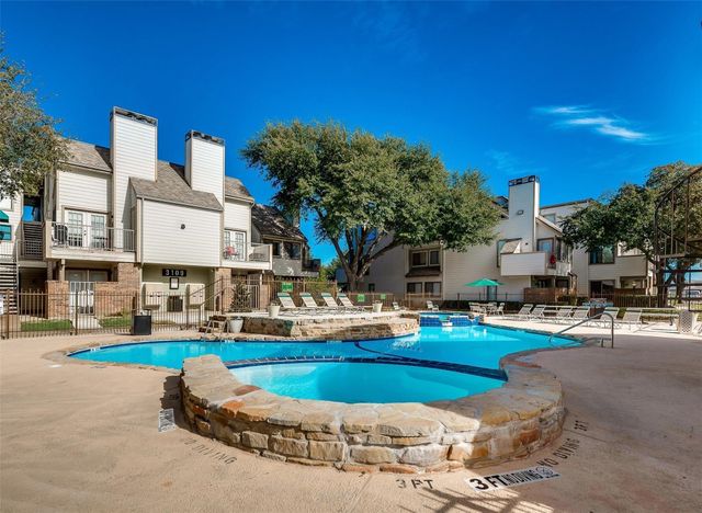 3129 Sondra Drive 302, Fort Worth, TX 76107