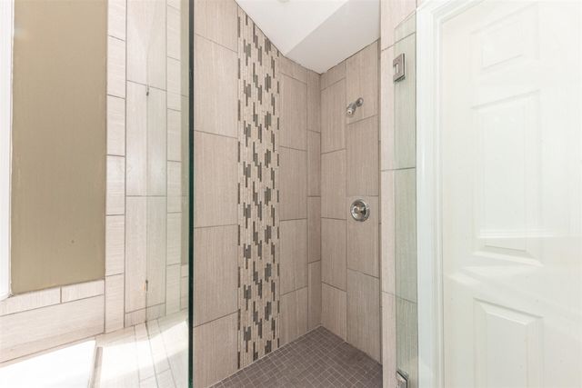 1711 Cypress Pointe Court, Ann Arbor, MI 48108