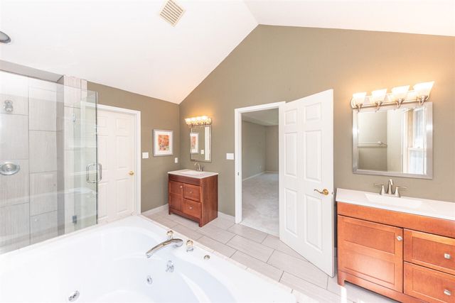 1711 Cypress Pointe Court, Ann Arbor, MI 48108