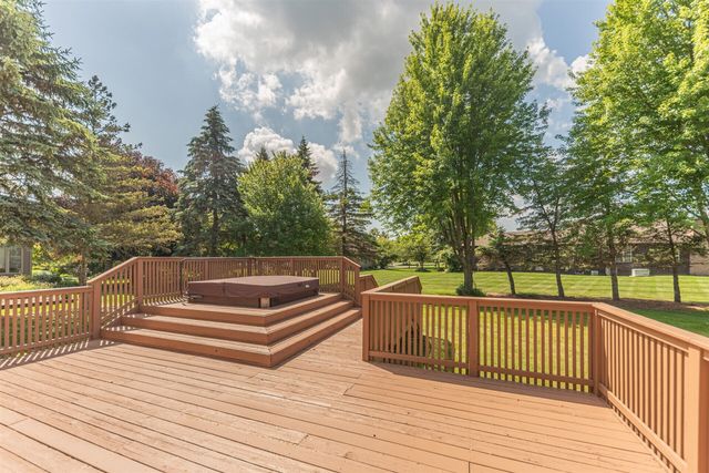 1711 Cypress Pointe Court, Ann Arbor, MI 48108
