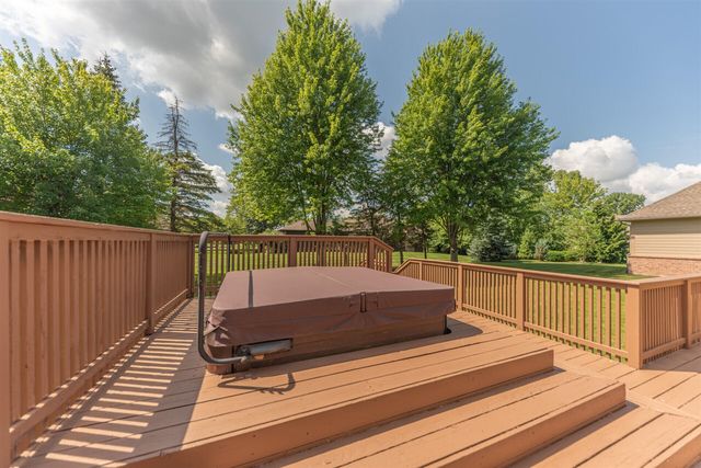 1711 Cypress Pointe Court, Ann Arbor, MI 48108