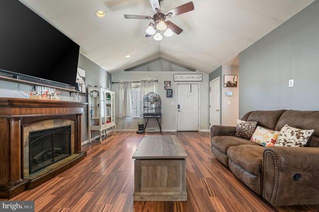 109 COURTNEY LN, Felton, DE 19943