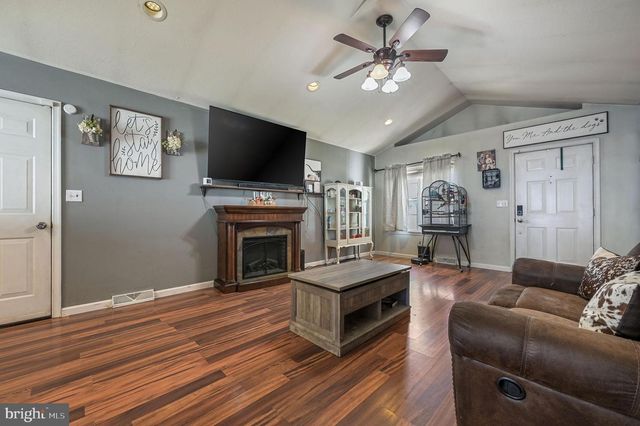 109 COURTNEY LN, Felton, DE 19943