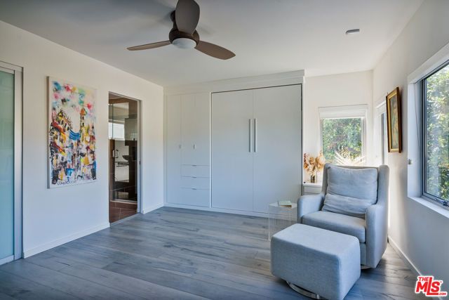 6830 Cahuenga Park Trail, Los Angeles, CA 90068