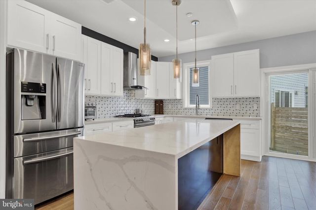 2652 E NORRIS ST, Philadelphia, PA 19125