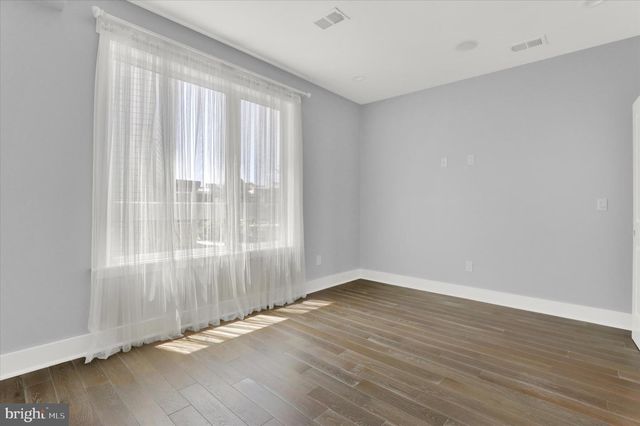 2652 E NORRIS ST, Philadelphia, PA 19125