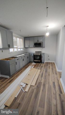 1000 MAIN AVE, Croydon, PA 19021