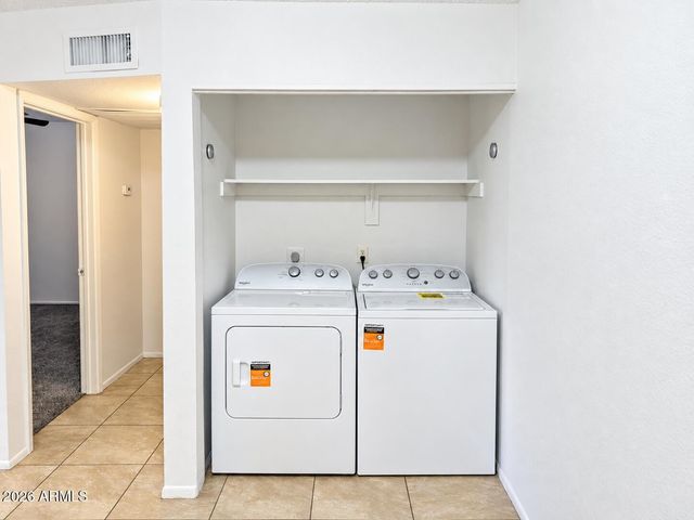 2931 E Beck Lane 1, Phoenix, AZ 85032