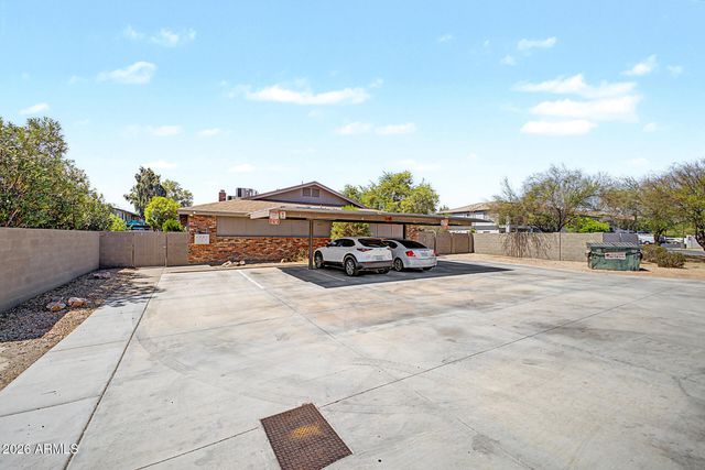2931 E Beck Lane 1, Phoenix, AZ 85032