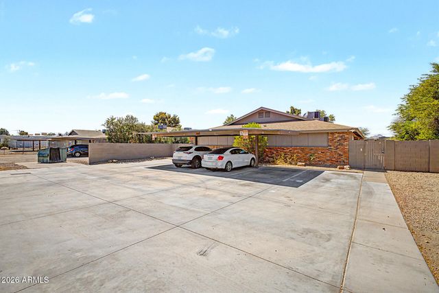 2931 E Beck Lane 1, Phoenix, AZ 85032