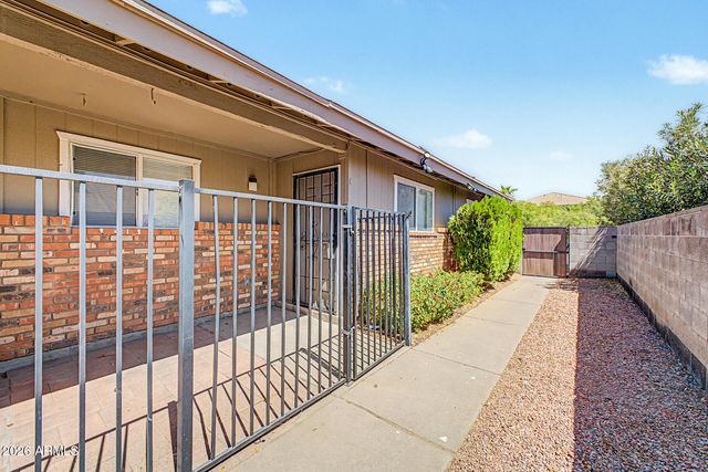 2931 E Beck Lane 1, Phoenix, AZ 85032