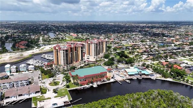 5793 Cape Harbour DR 1113, Cape Coral, FL 33914