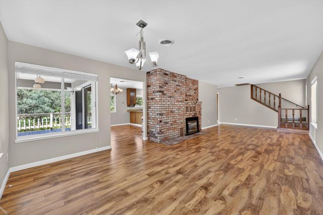 12096 Poplar Rd, Auburn, CA 95602