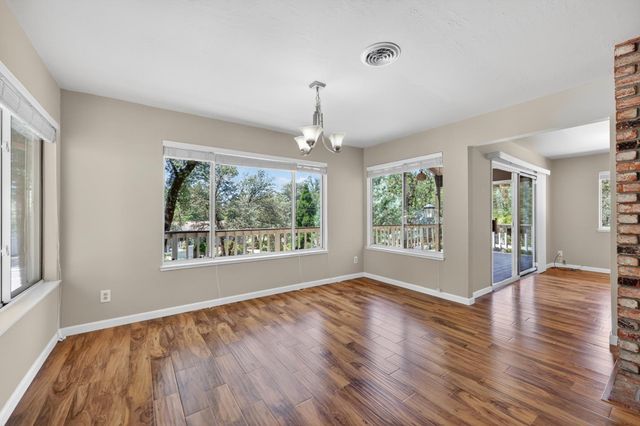 12096 Poplar Rd, Auburn, CA 95602