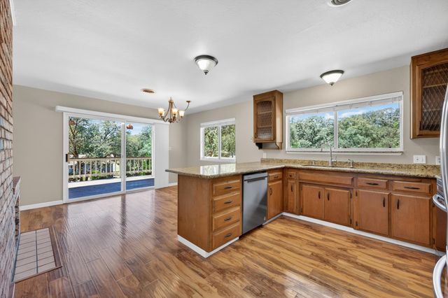 12096 Poplar Rd, Auburn, CA 95602