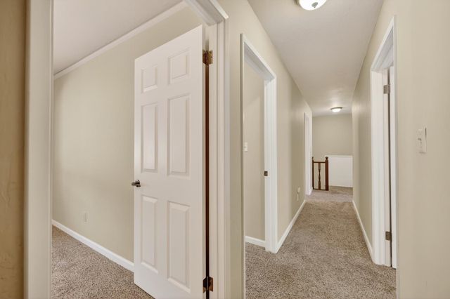 12096 Poplar Rd, Auburn, CA 95602