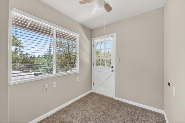 12096 Poplar Rd, Auburn, CA 95602